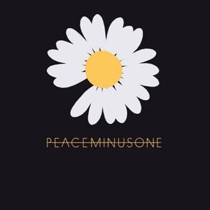 女孩子光溜溜在家里好吗
