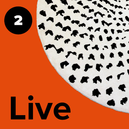 女孩子光溜溜在家里好吗
